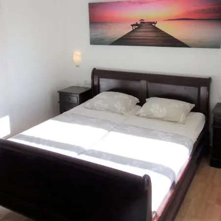 Villa Sant Eloi Sleeps 20 Pool Wifi Lloret de Mar