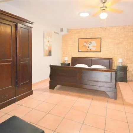 Sant Eloi Sleeps 20 Pool Wifi