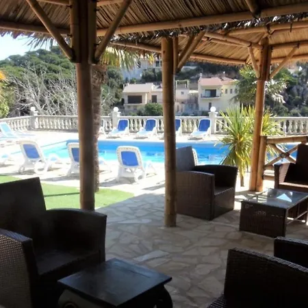 Sant Eloi Sleeps 20 Pool Wifi * Lloret de Mar